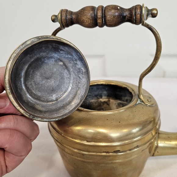 Vintage Brass Wood Teapot Decor Old World Aesthetic - Picture 9 of 9